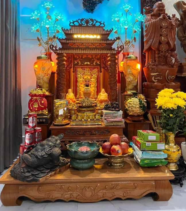 Quan điểm của người Công giáo về bài vị Thần Tài